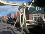't gele bruggetje
